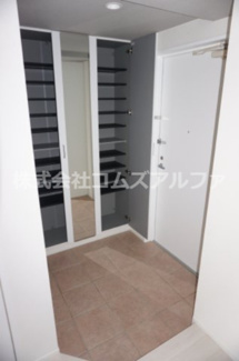 【玄関】 | ドゥーエ横浜駅前 | ドゥーエ横浜駅前　玄関