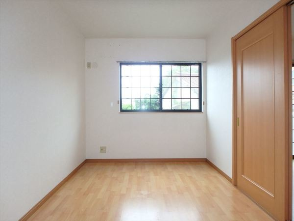 ネイフリーデンⅡの洋室