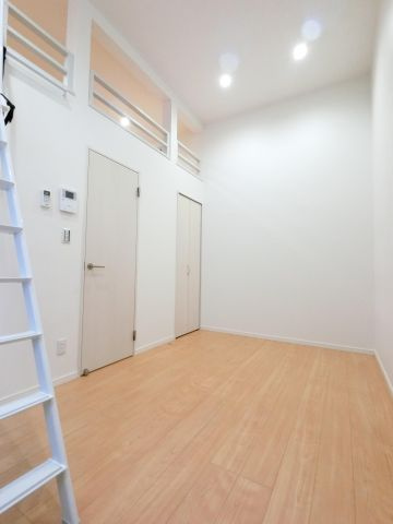 【居間・リビング】