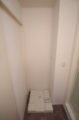 【設備】 | エスポワールⅡB棟 | 室内洗濯機置場