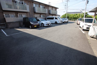 【駐車場】 | エスポワールⅡB棟
