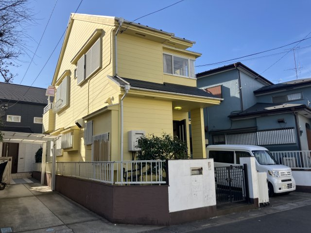 上尾市瓦葺貸家