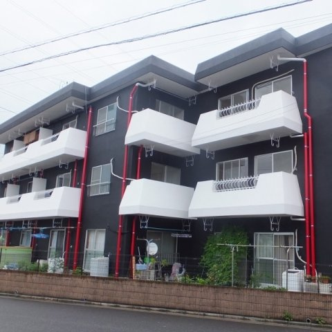 イワモトビル　ホワイトコーポラスの外観|外はこのようになっています