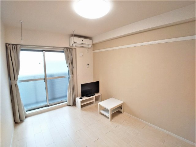 クレイノ春日の居間・リビング|居間です