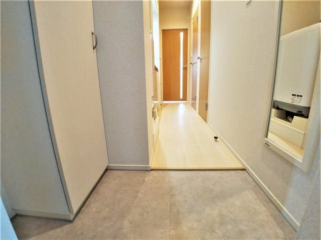 クレイノ春日の玄関|シンプルで使いやすい玄関です