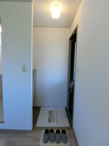 サンクレセントKの玄関