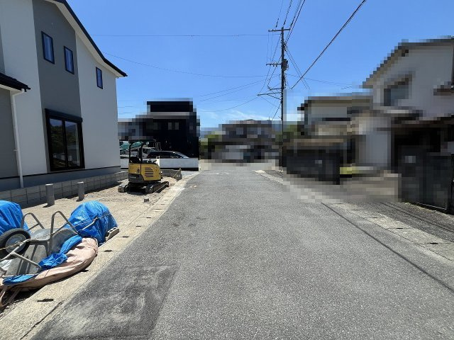 【その他】 | 福岡市早良区内野5丁目2期　1号棟（全1棟）【仲介手数料無料・0円】 | 現地写真。前面道路です。