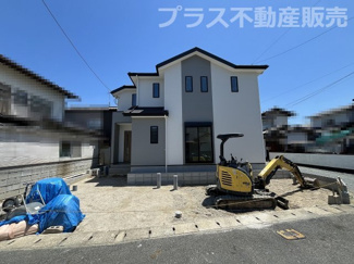 【外観】 | 現地写真。同じ物件を見るなら、プラス不動産販売にお任せ下さい。