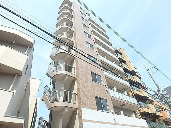 エスファルベ川口の外観|外観は落ち着いています