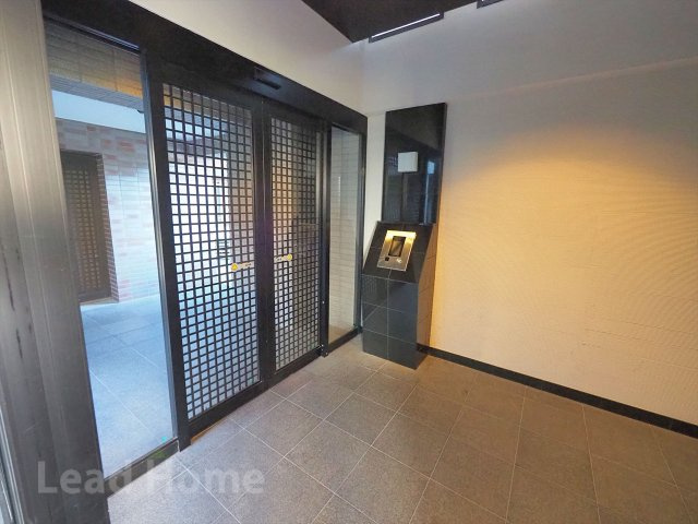 【エントランス】 | Ｄ＇グランセ駒沢大学