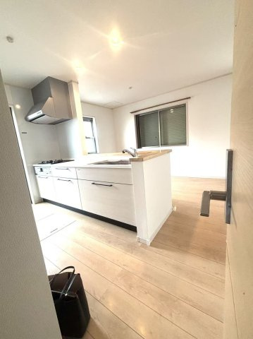 飯塚4丁目戸建てのキッチン|キッチンでお料理をお楽しみください