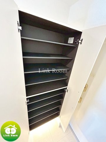 ジョリエメゾン千石の玄関|同シリーズ施工例