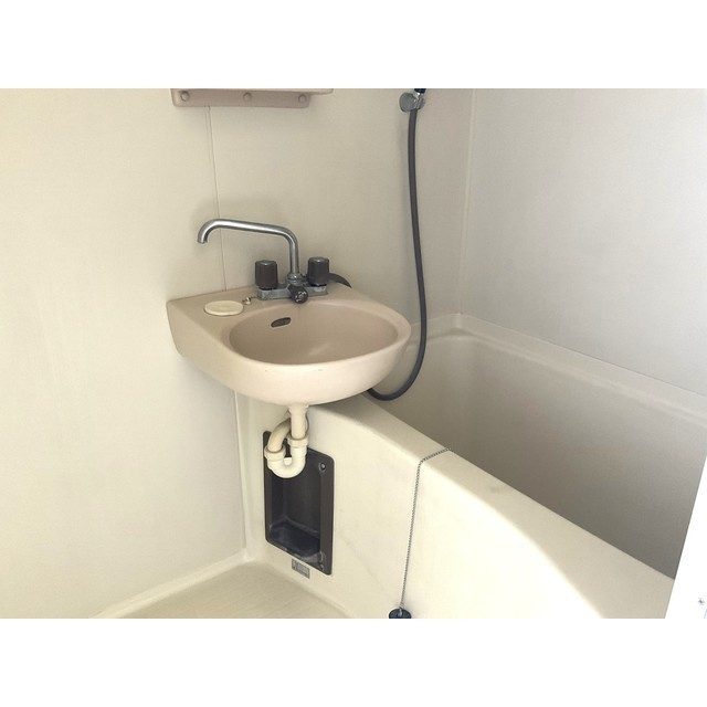 ピアザハイツⅤの洗面所|スペースが確保できる洗面所です