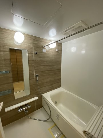 グランセンス吉川美南ステーションコートの浴室|コンパクトで使いやすいお風呂です