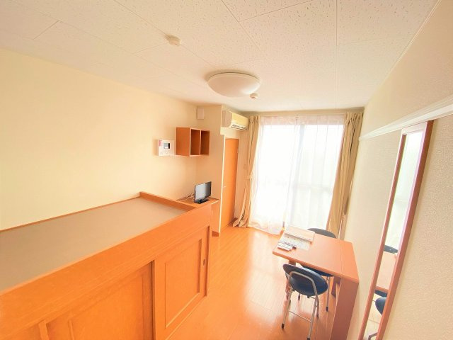 レオパレスアクアブルー青谷の内装|内装は落ち着いています