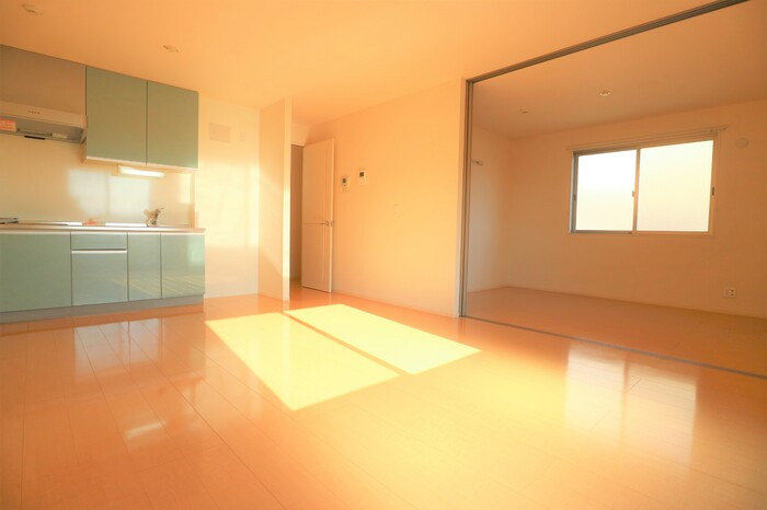 グレース・メゾン B棟の居間・リビング