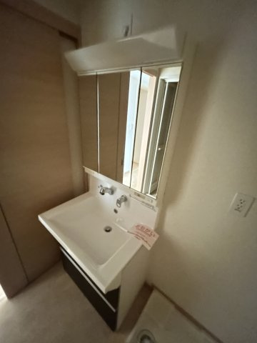 クロシェットⅡの洗面所