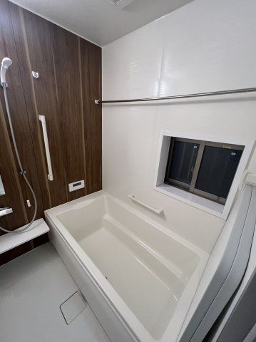 蕨塚越7丁目戸建の浴室|日々の疲れを癒すお風呂付です