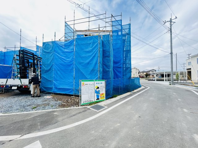 【前面道路含む現地写真】 | 新築　前橋市青柳町　10号棟 | 現地写真　北東側接道幅員約6ｍ