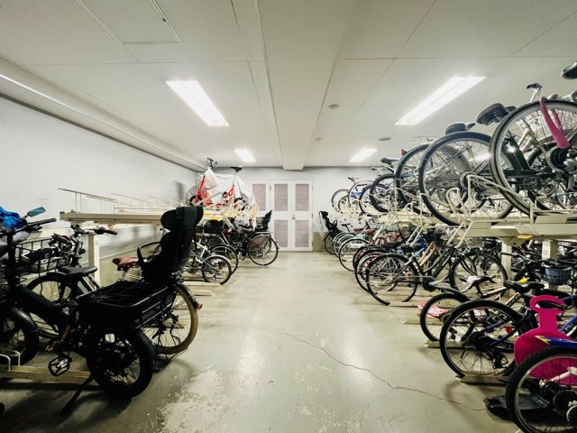 【設備】 | ヴィルヌーブタワー駒沢 | 駐輪場