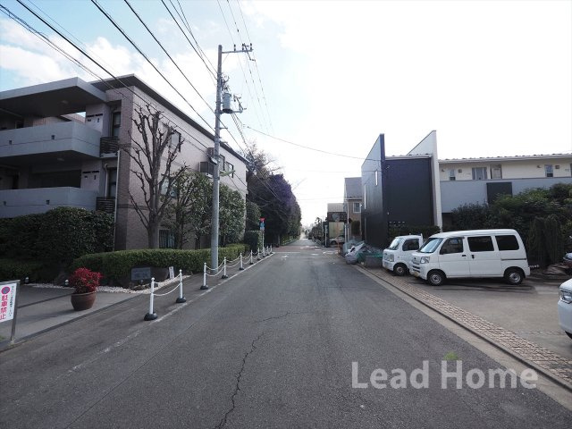 【その他】 | エクレールガーデン深沢 | 前面道路