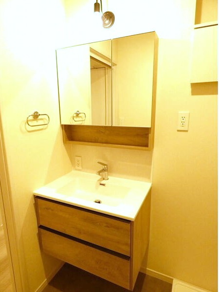 ＭＯＣＸＩＯＮ ＭＥＩＪＯの洗面所