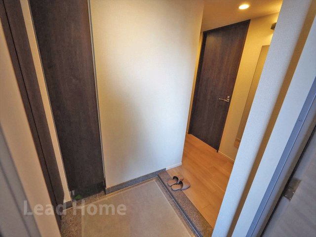 【玄関】 | グランスイート三軒茶屋スカイテラス