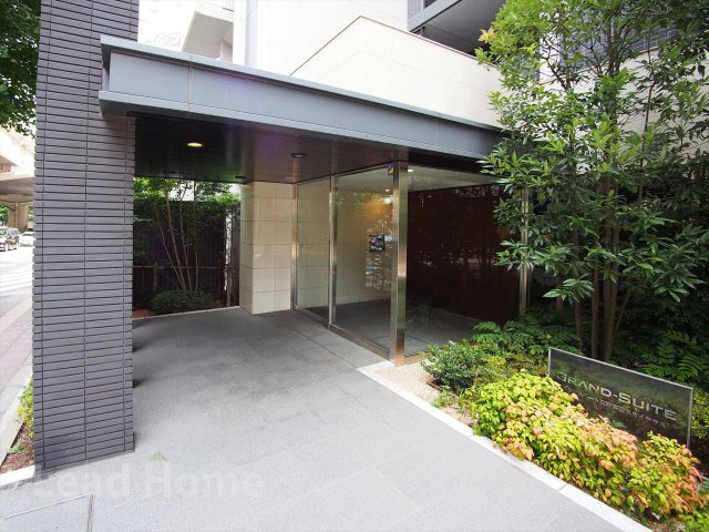 【エントランス】 | グランスイート三軒茶屋スカイテラス