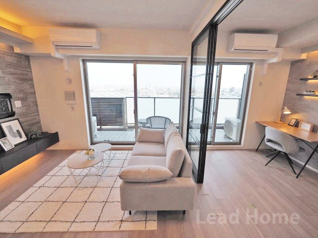 【居間・リビング】 | グランスイート三軒茶屋スカイテラス