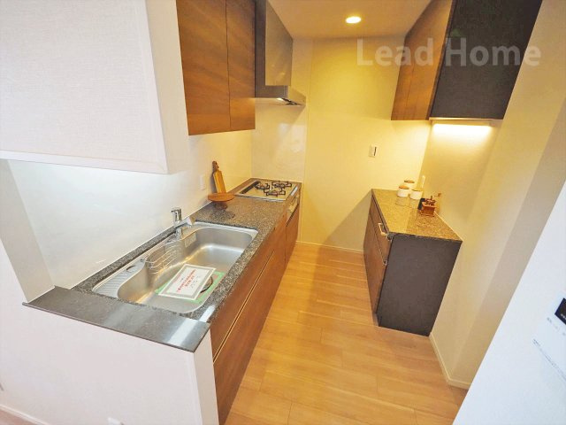 【キッチン】 | グランスイート三軒茶屋スカイテラス