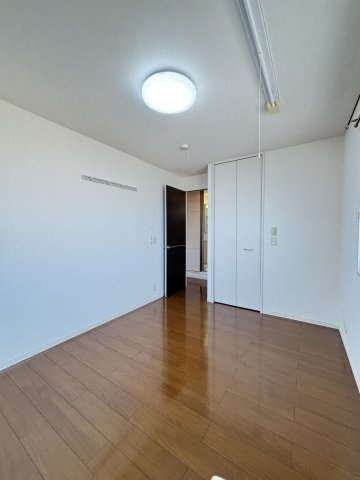 ランロードＣ棟の洋室|イメージ301号室の写真