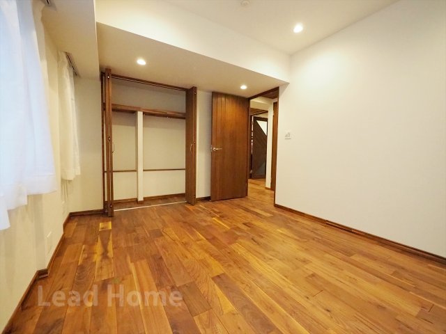 【洋室】 | コスモリヴェール世田谷弦巻Ⅱ