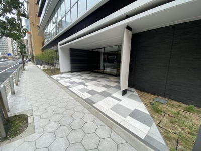 【エントランス】 | クレストコート靱公園 THE CLASS