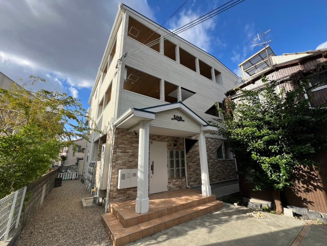 FORESTA末広の外観