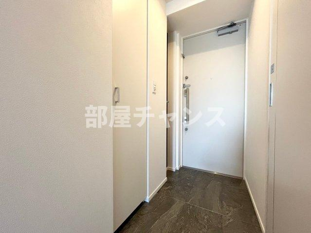 シーズンフラッツ矢場の玄関