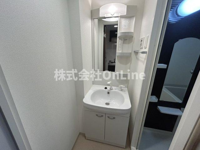 Luxe今里Ⅱの洗面所