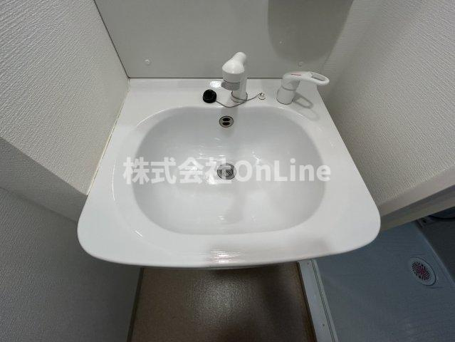 Luxe今里Ⅱの独立洗面台