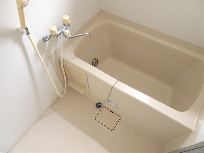 シャトル浜田山Ⅱの浴室