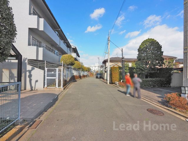 【その他】 | テラッツァ祖師ヶ谷大蔵 | 前面道路