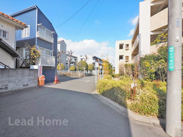 【その他】 | テラッツァ祖師ヶ谷大蔵 | 前面道路