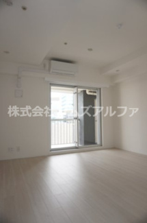 【居間・リビング】 | ドゥーエ横浜駅前 | ドゥーエ横浜駅前　リビング