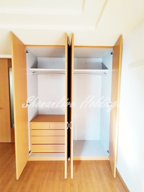 平塚市明石町の賃貸マンションの収納