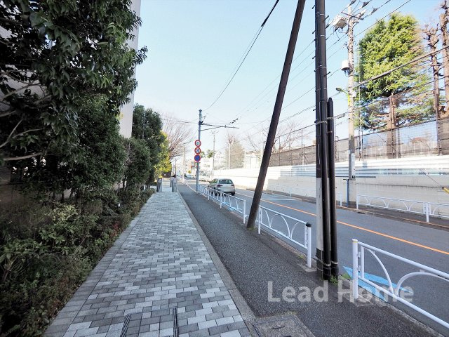 【その他】 | パークホームズ用賀一丁目 | 前面道路