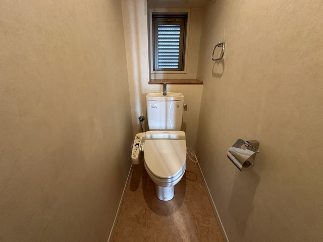 ワコーレ明石アルベージュのトイレ