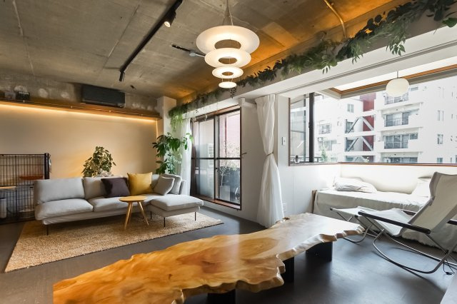 【居間・リビング】 | パシフィックニュー自由が丘 | 売主様こだわりのフルリノベーション物件！