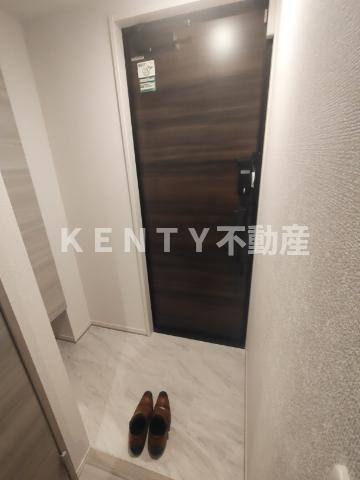【玄関】 | セレスティア中央 Ⅱ | シンプルで使いやすい玄関です