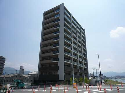 サーパス大州グランビューレジデンスの外観