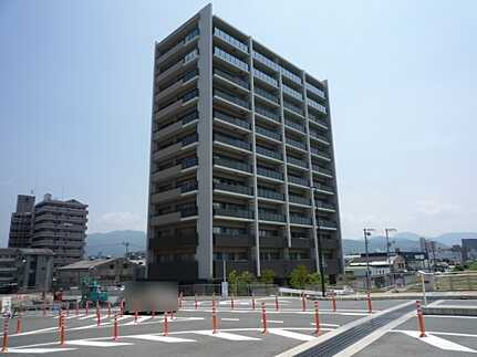 サーパス大州グランビューレジデンスの外観