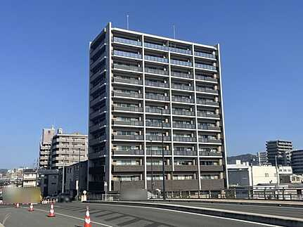 サーパス大州グランビューレジデンスの外観