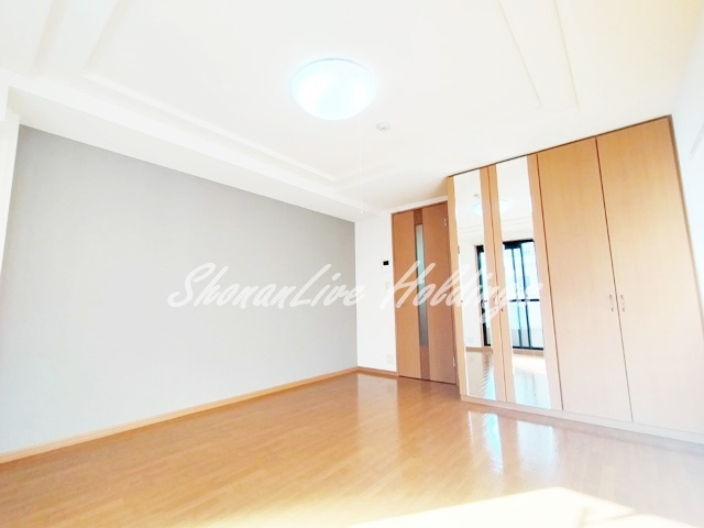 ポスト・マローネの寝室